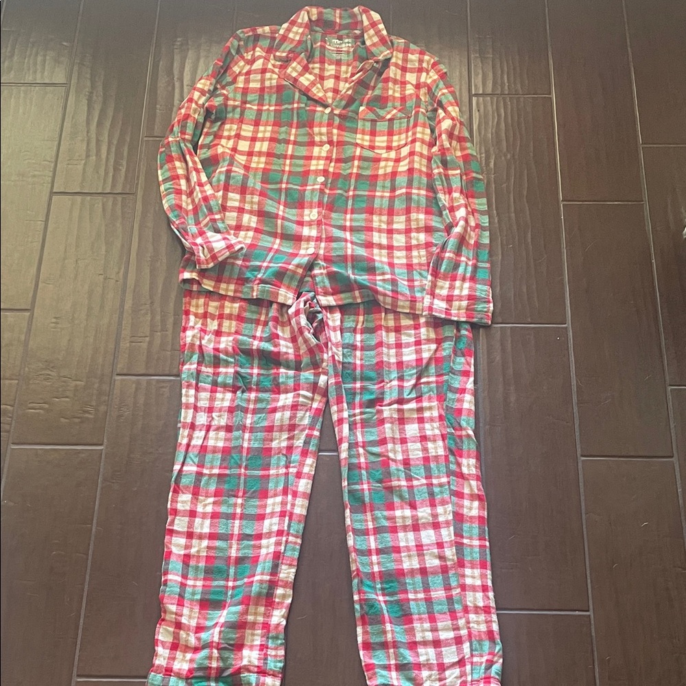 Plaid holiday Pajamas - Red and Green